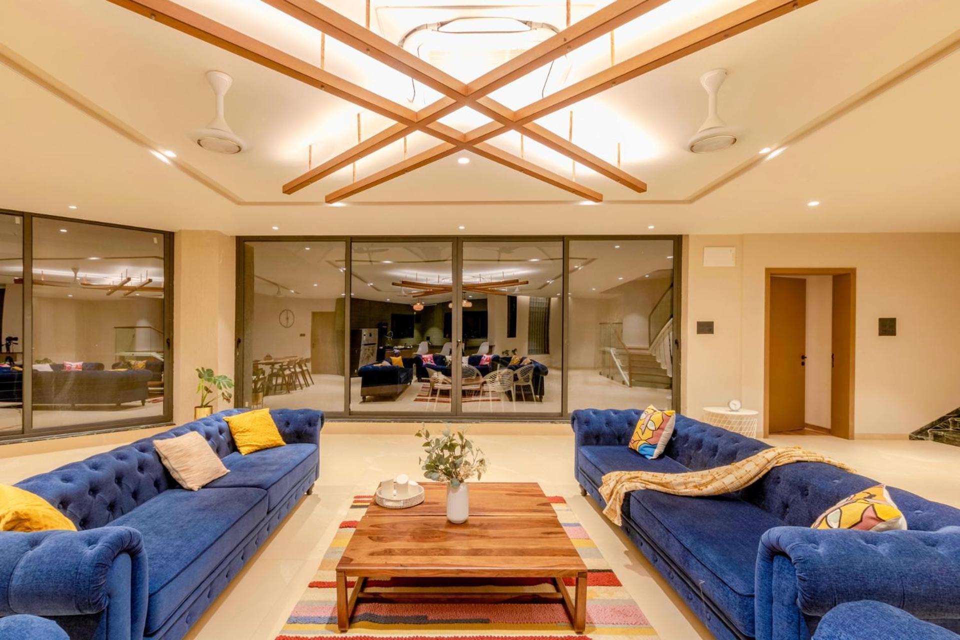 Pearl Lakeview Mansion By Stayvista - Lakeside Villa With Infinity Pool, Jacuzzi, In-House Theatre & Games Room Igatpuri Dış mekan fotoğraf